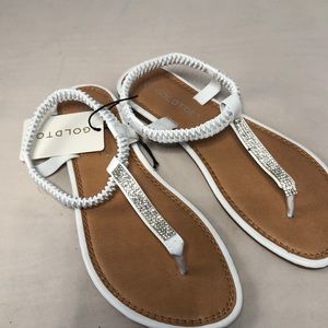 Goldtoe sandals!